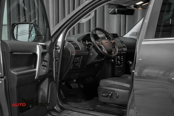 toyota-land-cruiser-diesel-2023-big-22
