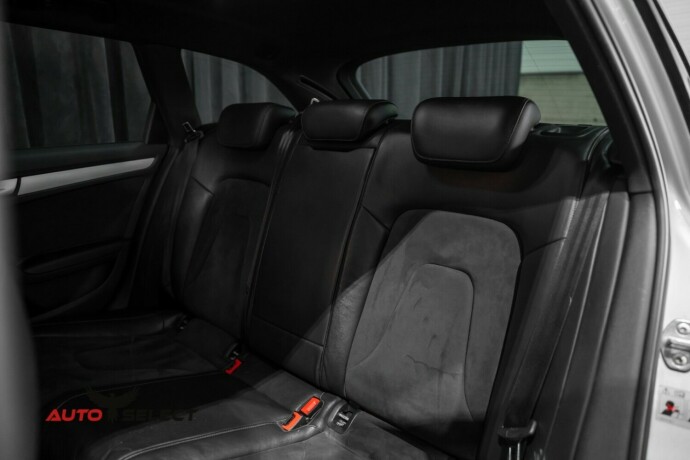 audi-a4-allroad-diesel-2010-big-15