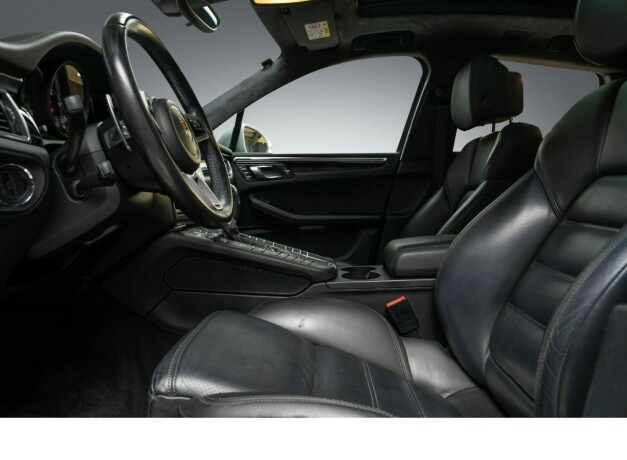 porsche-macan-bensin-2016-big-23