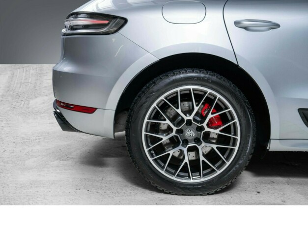 porsche-macan-bensin-2016-big-8