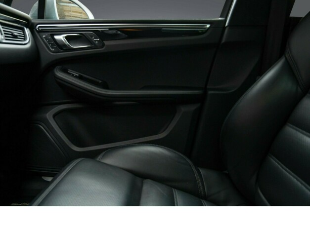 porsche-macan-bensin-2016-big-29
