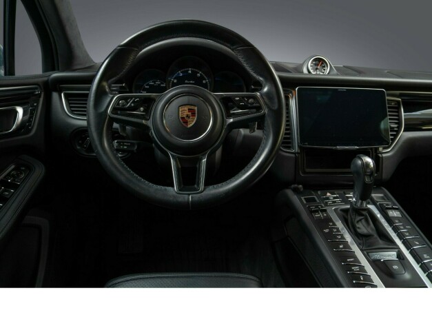 porsche-macan-bensin-2016-big-11