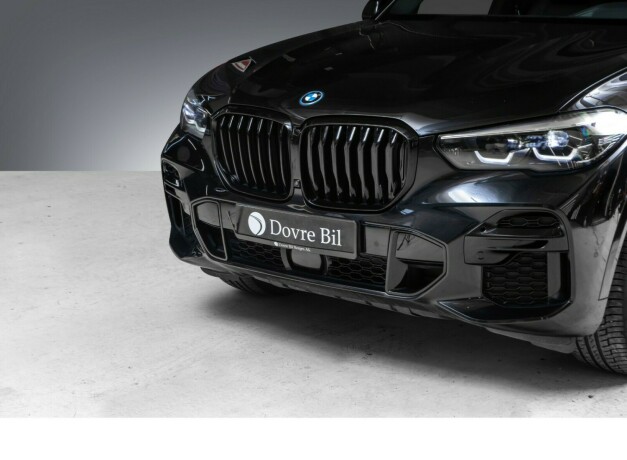 bmw-x5-elektrisitetbensin-2022-big-1