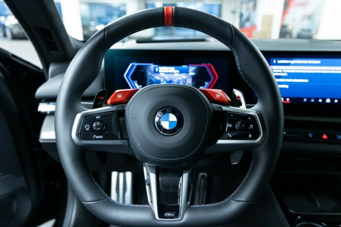 bmw-m5-elektrisitetbensin-2025-big-8
