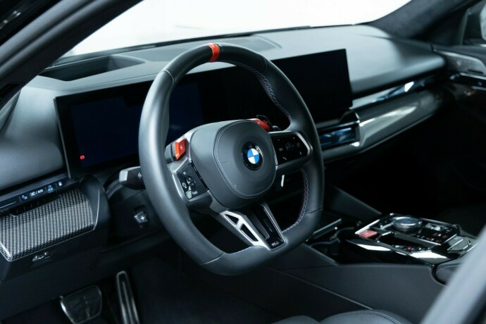 bmw-m5-elektrisitetbensin-2025-big-5