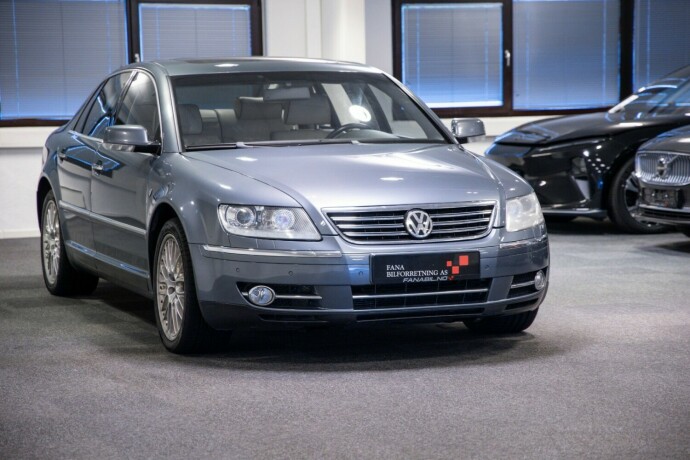 volkswagen-phaeton-diesel-2009-big-3