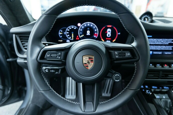 porsche-911-bensin-2025-big-14