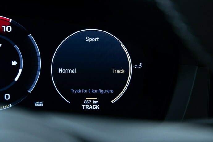 porsche-911-bensin-2025-big-17