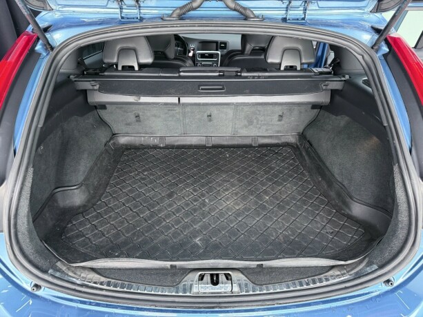 volvo-v60-diesel-2014-big-21