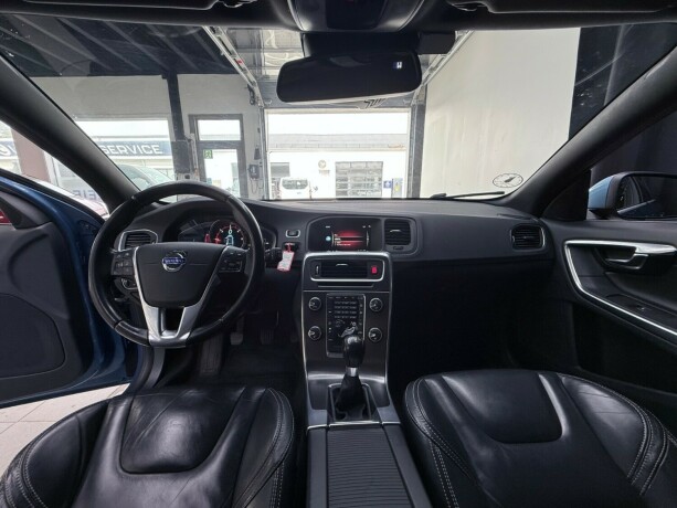 volvo-v60-diesel-2014-big-12