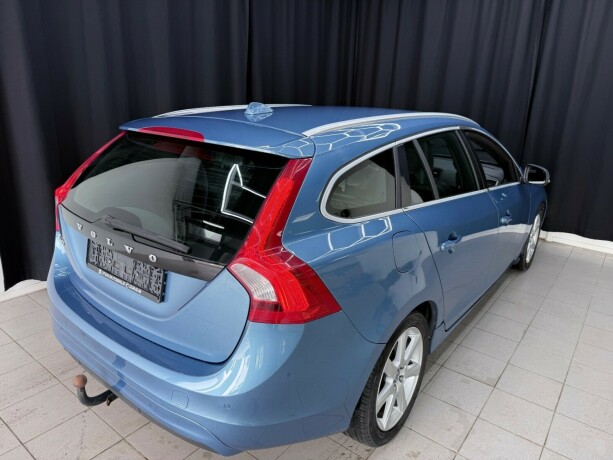 volvo-v60-diesel-2014-big-7