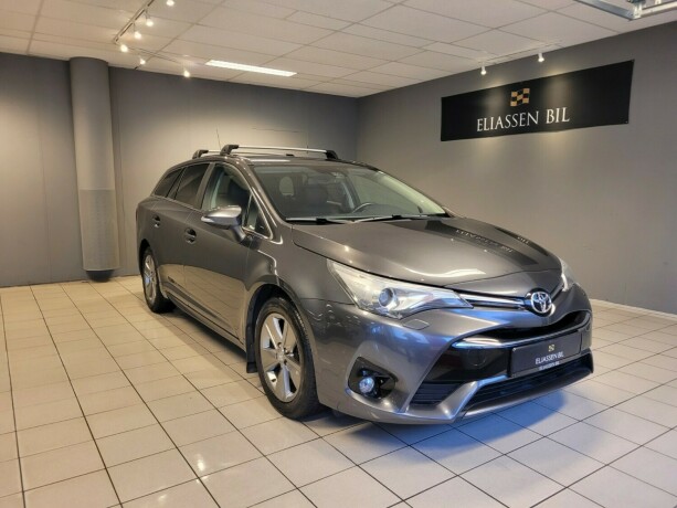 toyota-avensis-bensin-2016-big-9