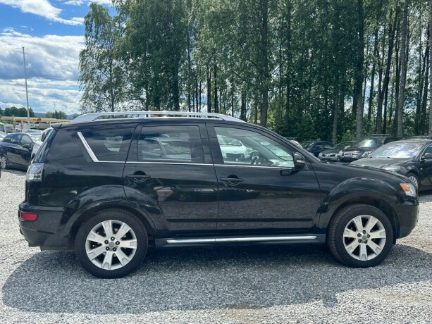 mitsubishi-outlander-diesel-2010-big-5