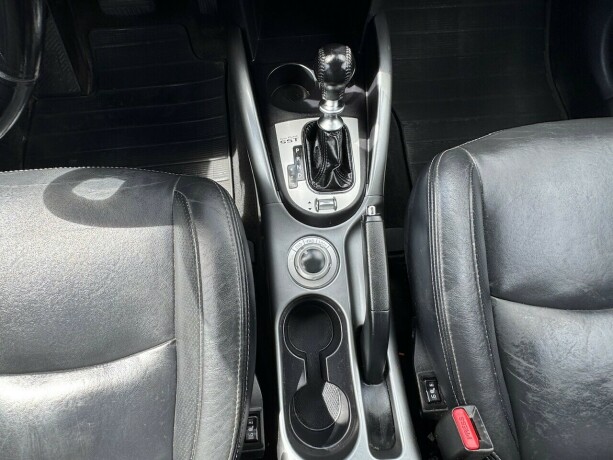 mitsubishi-outlander-diesel-2010-big-14