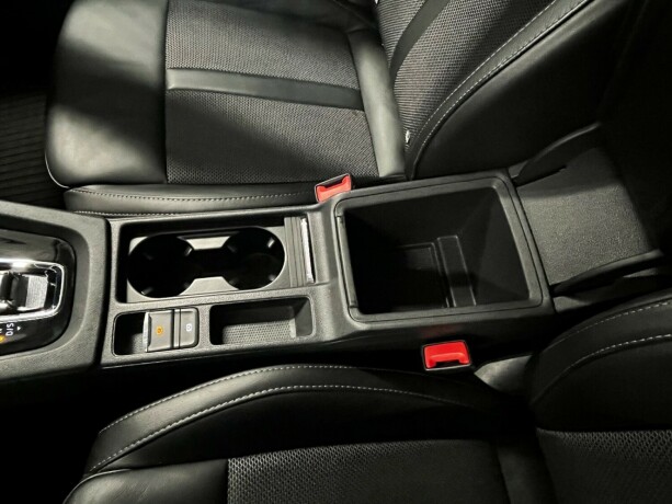 skoda-octavia-diesel-2024-big-46