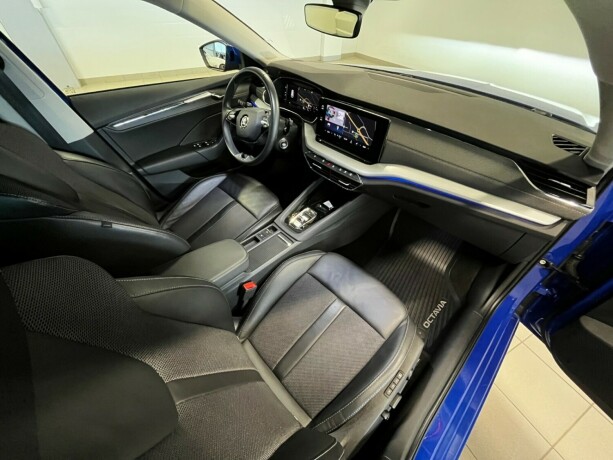 skoda-octavia-diesel-2024-big-23