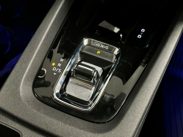 skoda-octavia-diesel-2024-big-37
