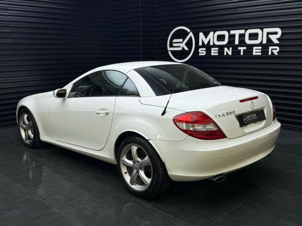 mercedes-benz-slk-bensin-2005-big-1