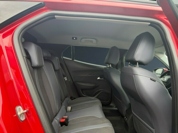 peugeot-e-2008-elektrisitet-2020-big-12