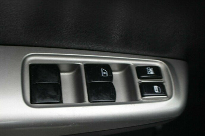 subaru-impreza-diesel-2010-big-6