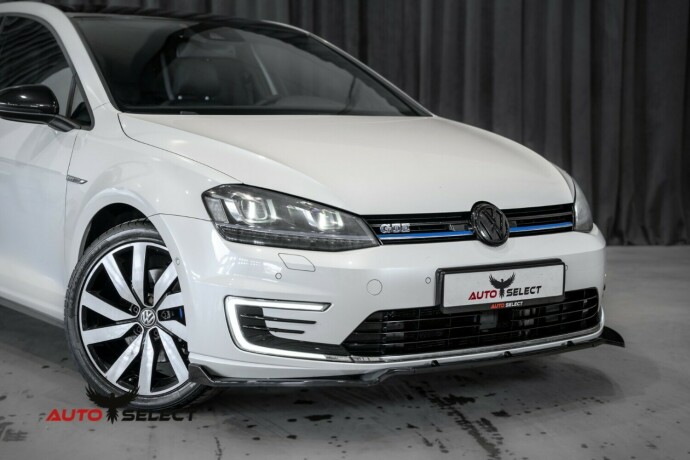 volkswagen-golf-elektrisitetbensin-2014-big-1