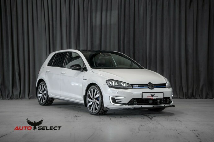 volkswagen-golf-elektrisitetbensin-2014-big-3