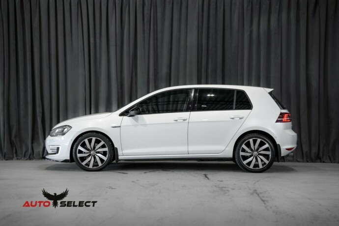 volkswagen-golf-elektrisitetbensin-2014-big-7
