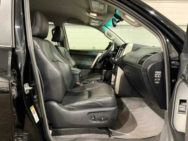 toyota-land-cruiser-diesel-2010-big-12