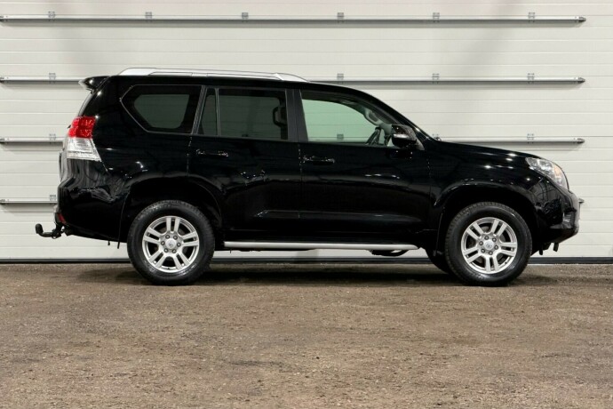 toyota-land-cruiser-diesel-2010-big-1