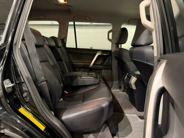 toyota-land-cruiser-diesel-2010-big-14