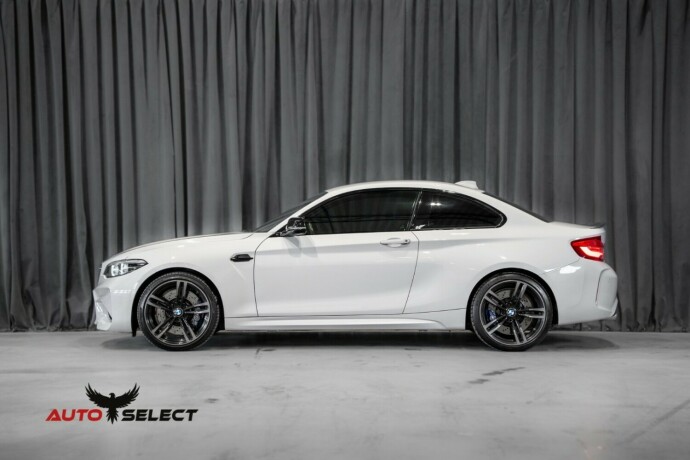 bmw-m2-bensin-2018-big-7