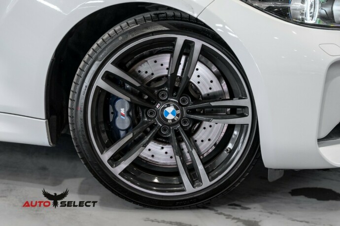 bmw-m2-bensin-2018-big-2