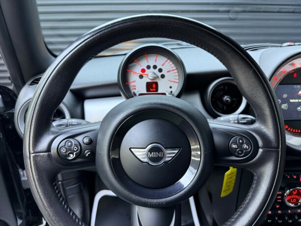 mini-one-diesel-2014-big-12
