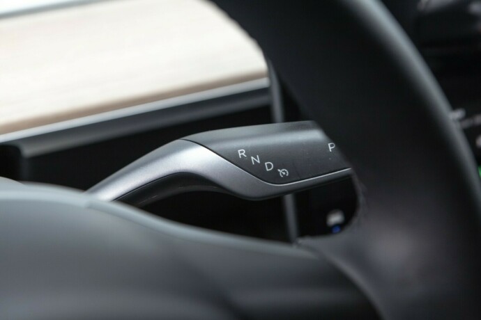 tesla-model-y-elektrisitet-2025-big-12