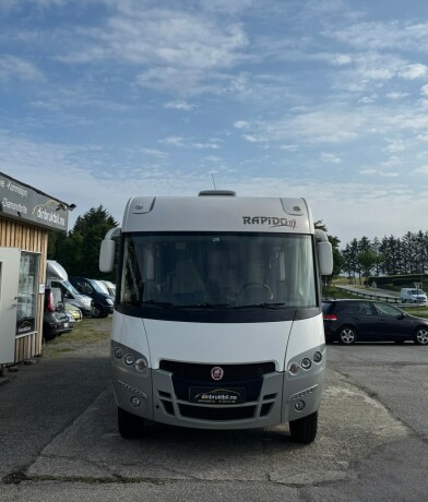 rapido-10000df-reg-6-person-scandinavian-edition-topputgave-ac-bil-amp-bodel-varme-gulv-12mnd-garanti-n-diesel-2018-big-1