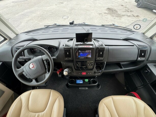 rapido-10000df-reg-6-person-scandinavian-edition-topputgave-ac-bil-amp-bodel-varme-gulv-12mnd-garanti-n-diesel-2018-big-14