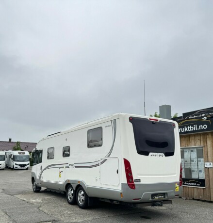 rapido-10000df-reg-6-person-scandinavian-edition-topputgave-ac-bil-amp-bodel-varme-gulv-12mnd-garanti-n-diesel-2018-big-7