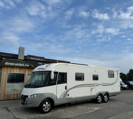 rapido-10000df-reg-6-person-scandinavian-edition-topputgave-ac-bil-amp-bodel-varme-gulv-12mnd-garanti-n-diesel-2018-big-0
