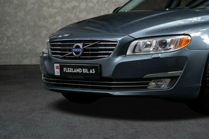 volvo-v70-diesel-2015-big-3