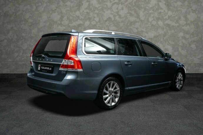 volvo-v70-diesel-2015-big-7
