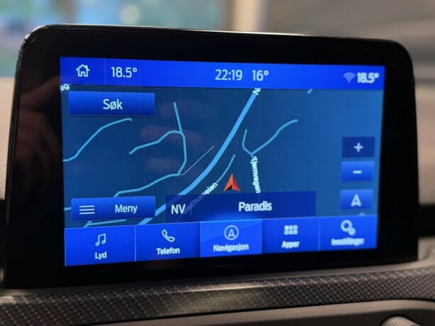 ford-focus-bensin-2019-big-24