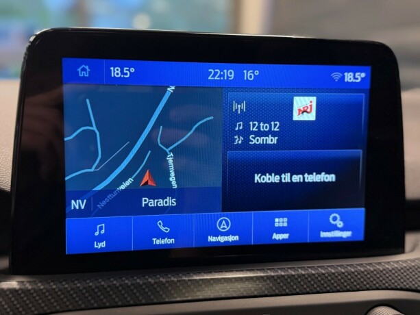 ford-focus-bensin-2019-big-27