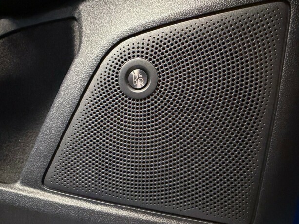 ford-focus-bensin-2019-big-29