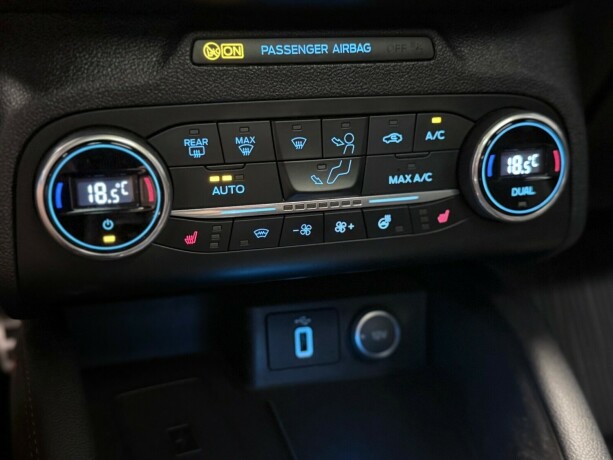 ford-focus-bensin-2019-big-22