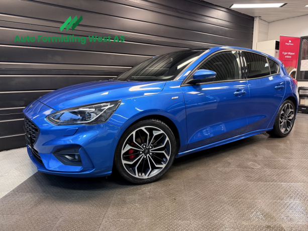 ford-focus-bensin-2019-big-0