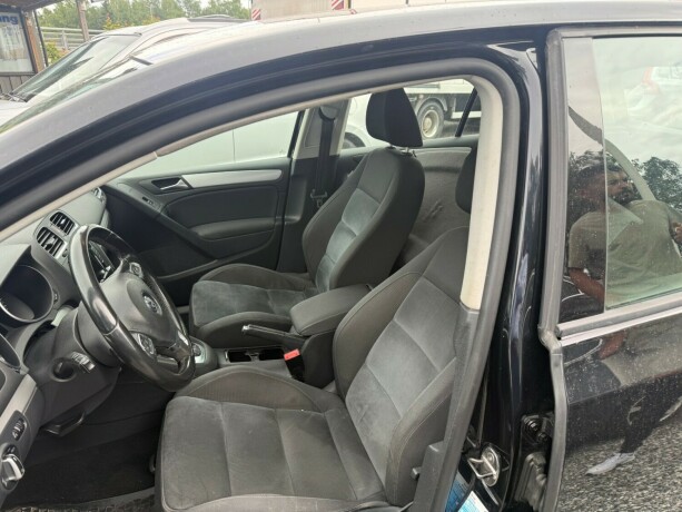 volkswagen-golf-diesel-2010-big-7