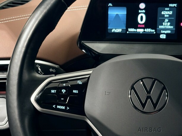 volkswagen-id5-elektrisitet-2022-big-12