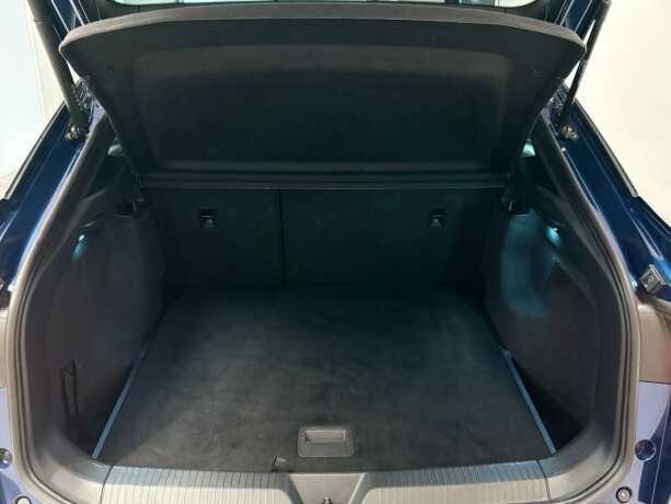volkswagen-id5-elektrisitet-2022-big-26