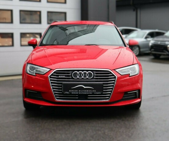audi-a3-elektrisitetbensin-2018-big-4