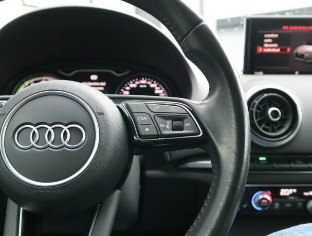 audi-a3-elektrisitetbensin-2018-big-14